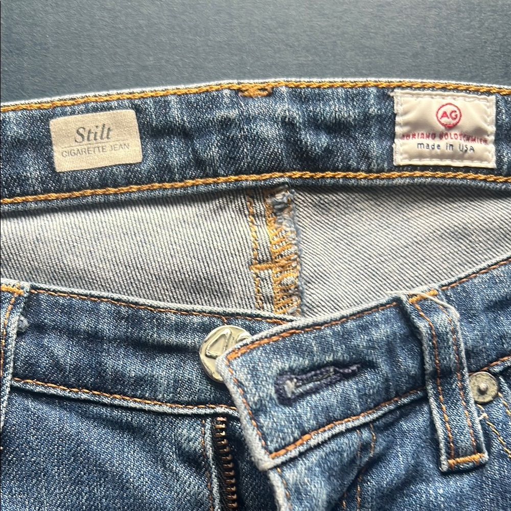 Ag Adriano Goldschmied Women's Cigarette Jeans- “stilt” style. Size 27. So soft!